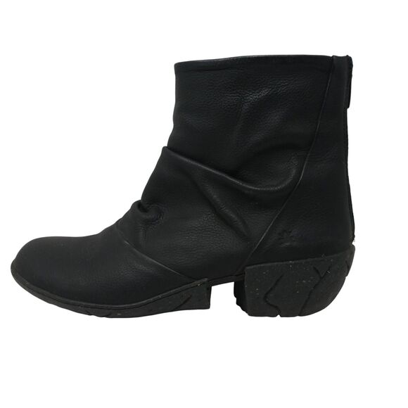 El Naturalista 5481 Black Leather Ankle Boots - Picture 4 of 13